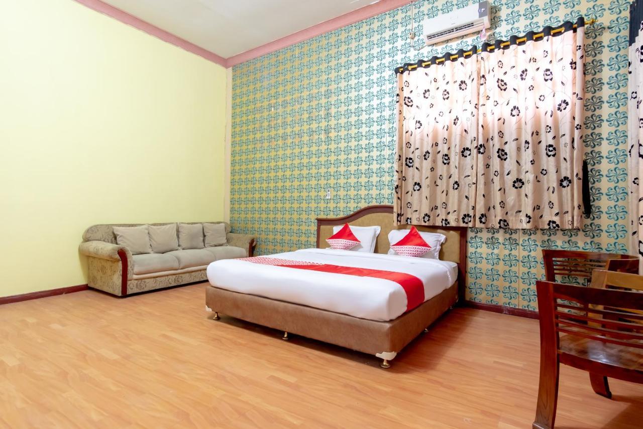 Oyo 2777 Sleepover Sei Serayu Medan Exterior photo