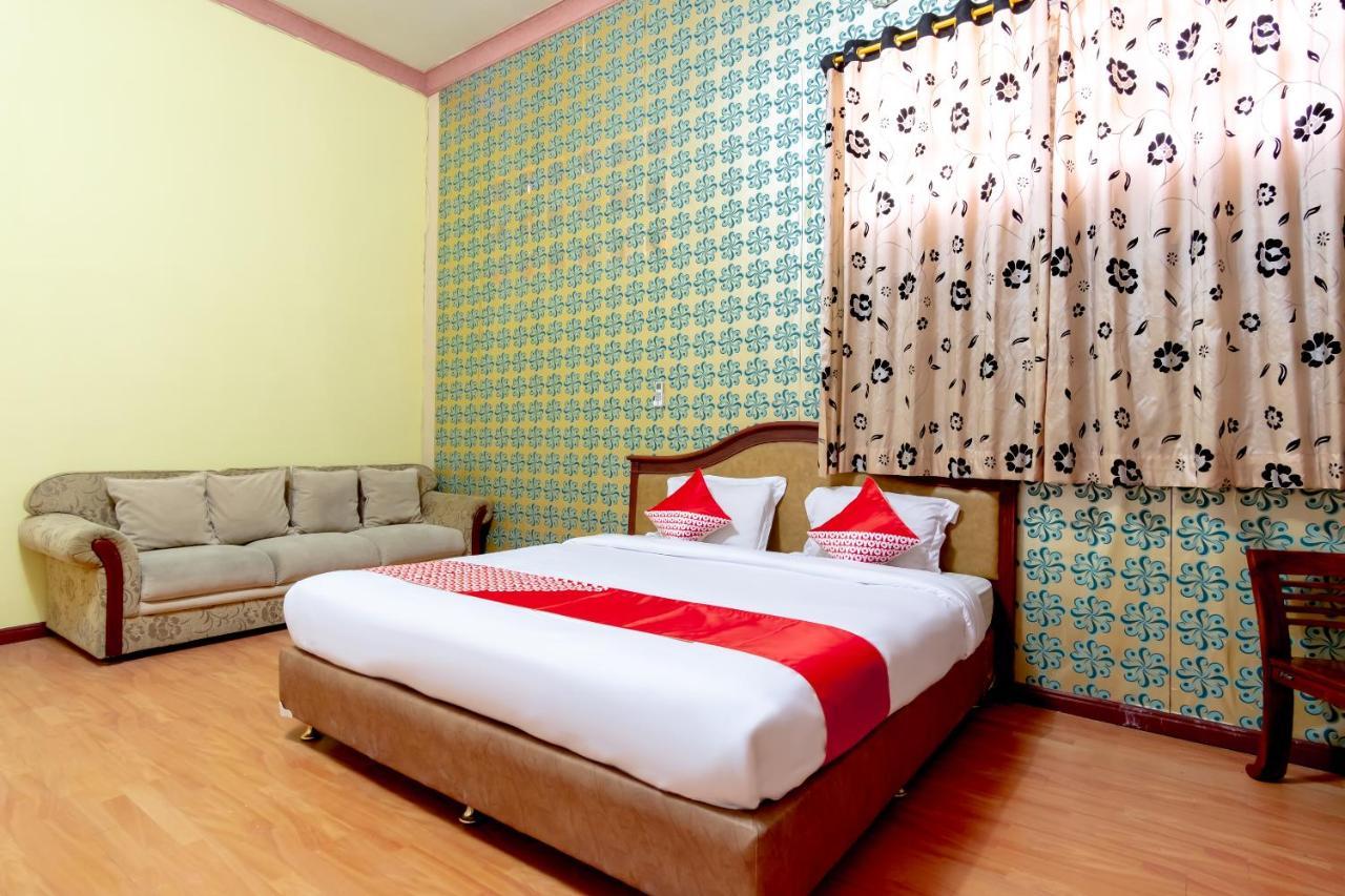 Oyo 2777 Sleepover Sei Serayu Medan Exterior photo