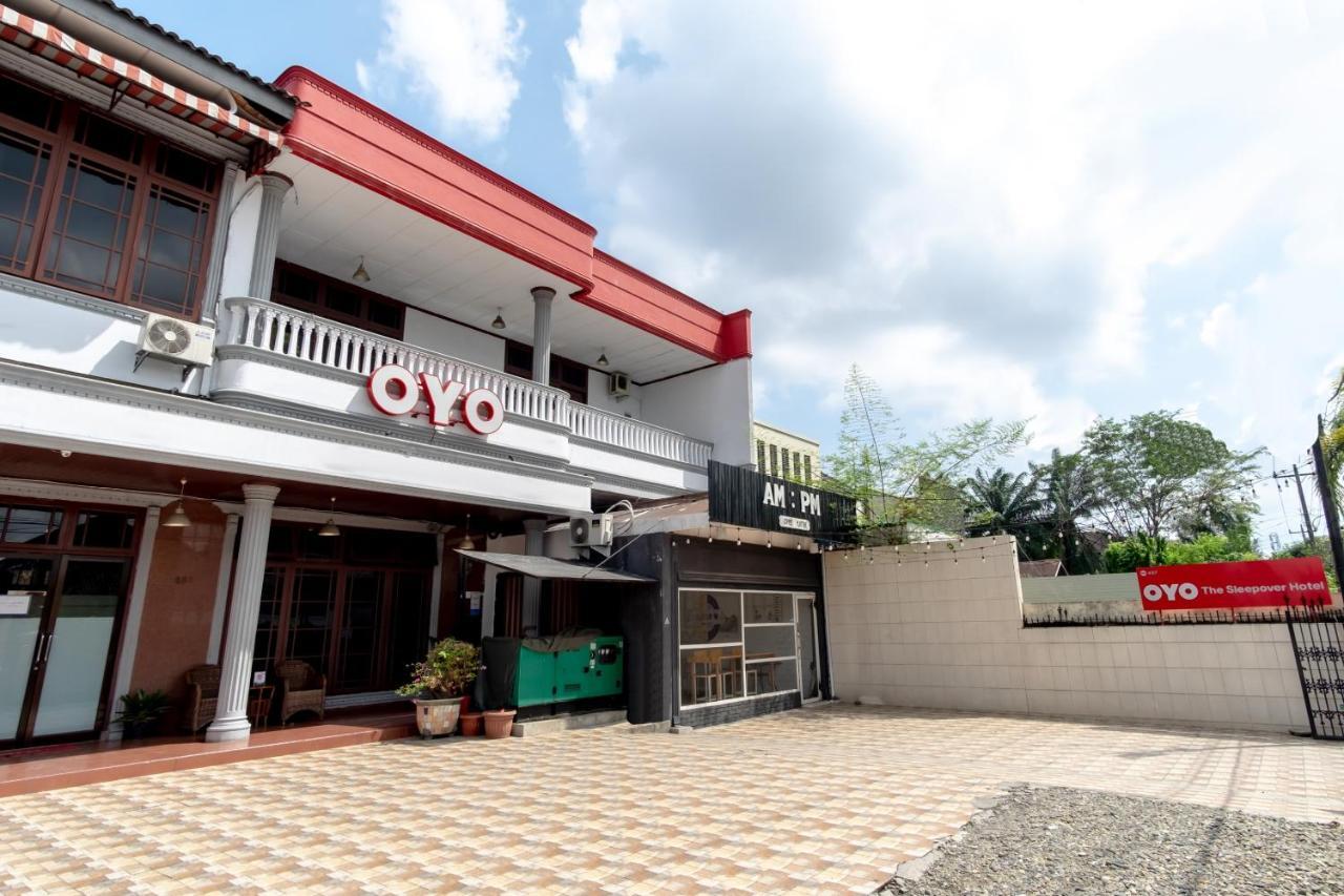 Oyo 2777 Sleepover Sei Serayu Medan Exterior photo